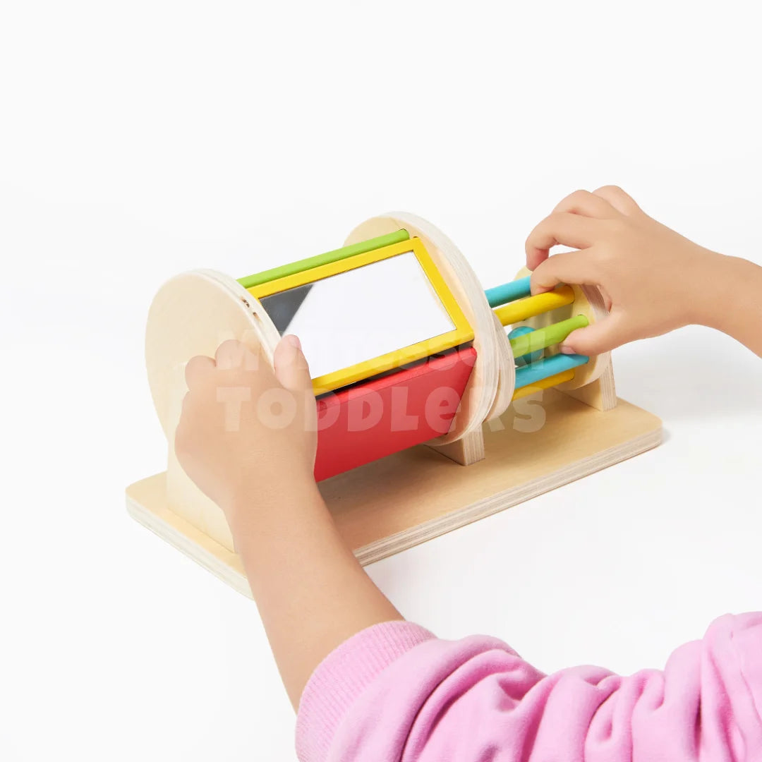 Toddlers Spinning Drum